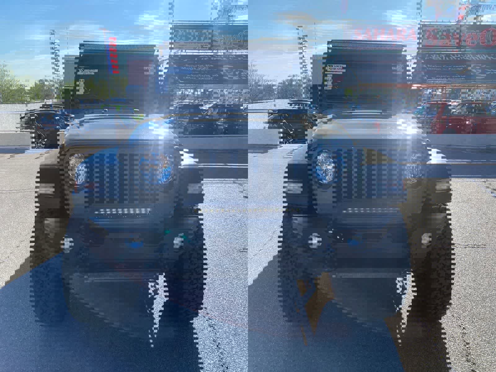 Used 2019 Jeep Wrangler Unlimited Sport S image 2