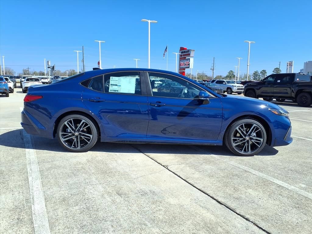 Used 2026 Toyota Camry XSE FWD image 5