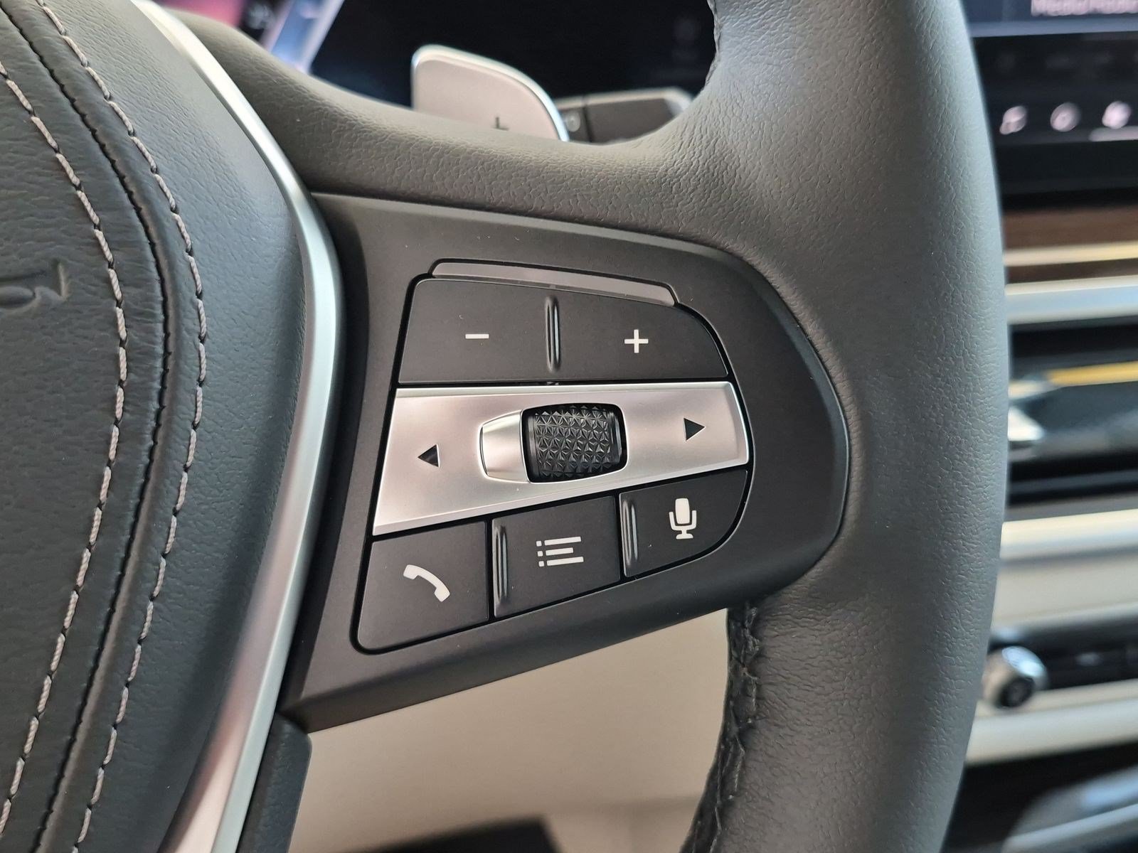 New 2026 BMW X5 xDrive40i AWD/4WD image 20