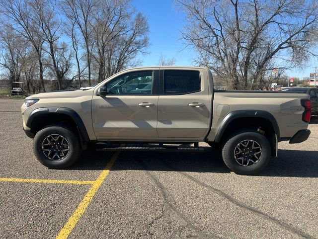 Used 2023 Chevrolet Colorado ZR2 AWD/4WD image 5