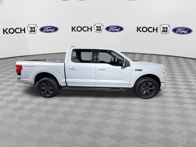 New 2025 Ford F150 Lightning Flash AWD/4WD image 11