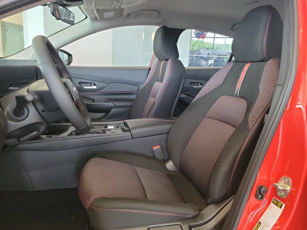New 2027 Nissan Sentra SR w/ SR All Weather Package FWD image 5
