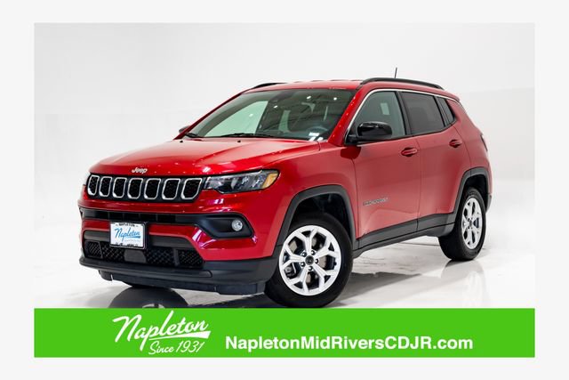 Certified 2025 Jeep Compass Latitude AWD/4WD image 1
