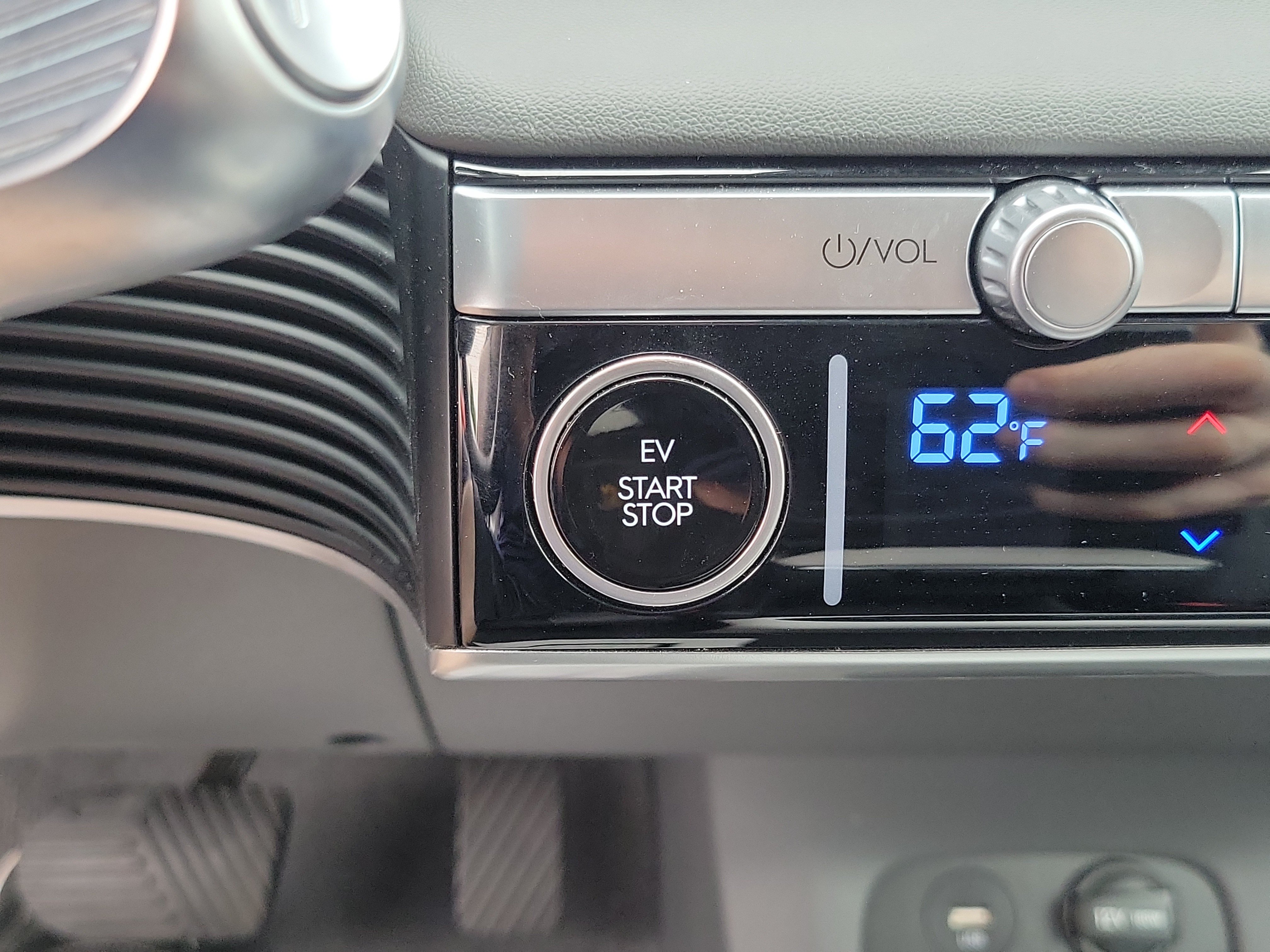 Certified 2024 Hyundai Ioniq 5 SEL RWD image 16