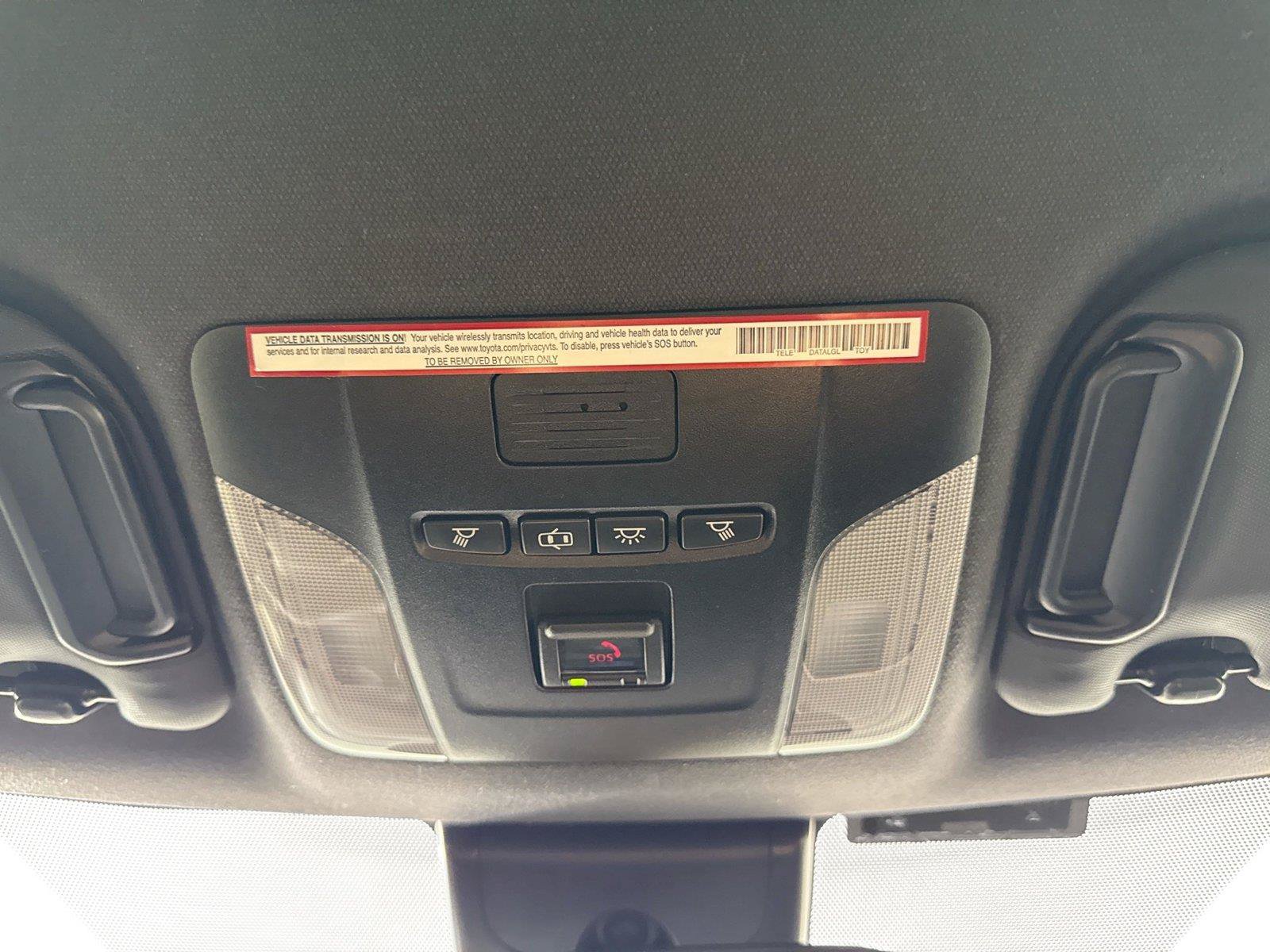 Certified 2022 Toyota Corolla SE FWD image 6