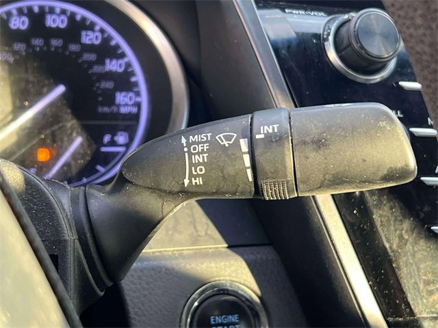 Used 2018 Toyota Camry LE image 24