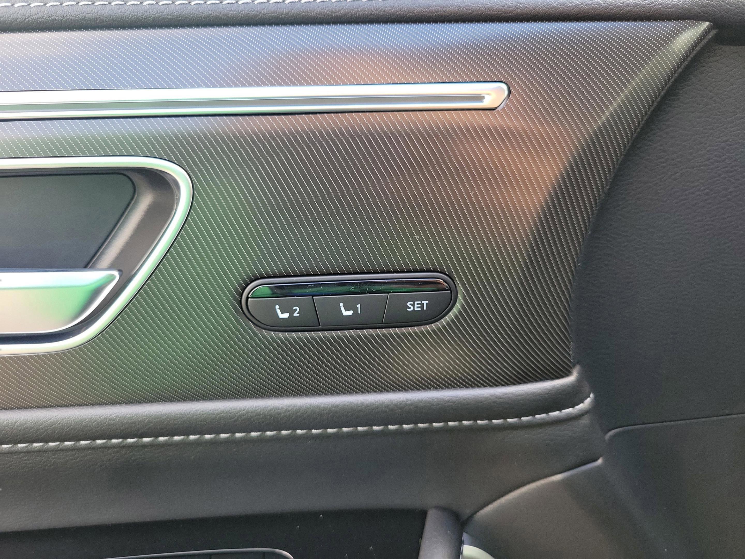 New 2026 INFINITI QX80 Luxe image 6