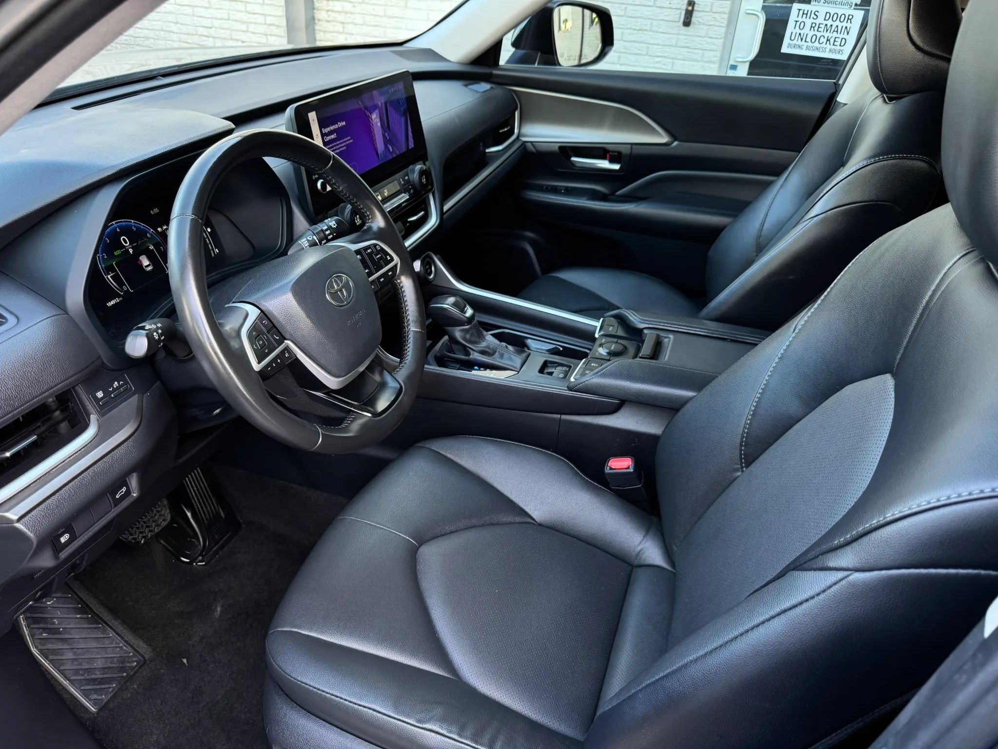 Used 2024 Toyota Grand Highlander FWD image 13