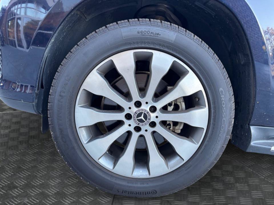 Used 2019 Mercedes-Benz GLS 450 4MATIC image 27