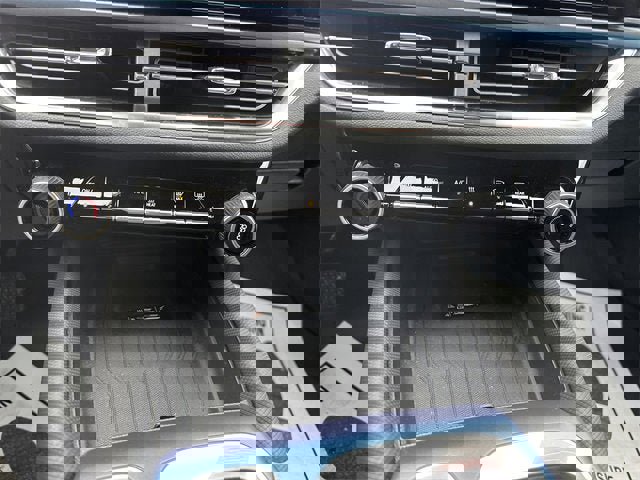 New 2025 Chevrolet Equinox EV LT image 49