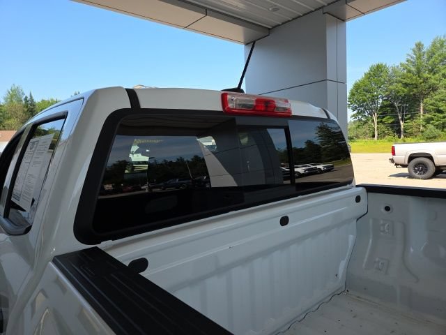 Used 2024 Chevrolet Colorado Trail Boss w/ Technology Package AWD/4WD image 22