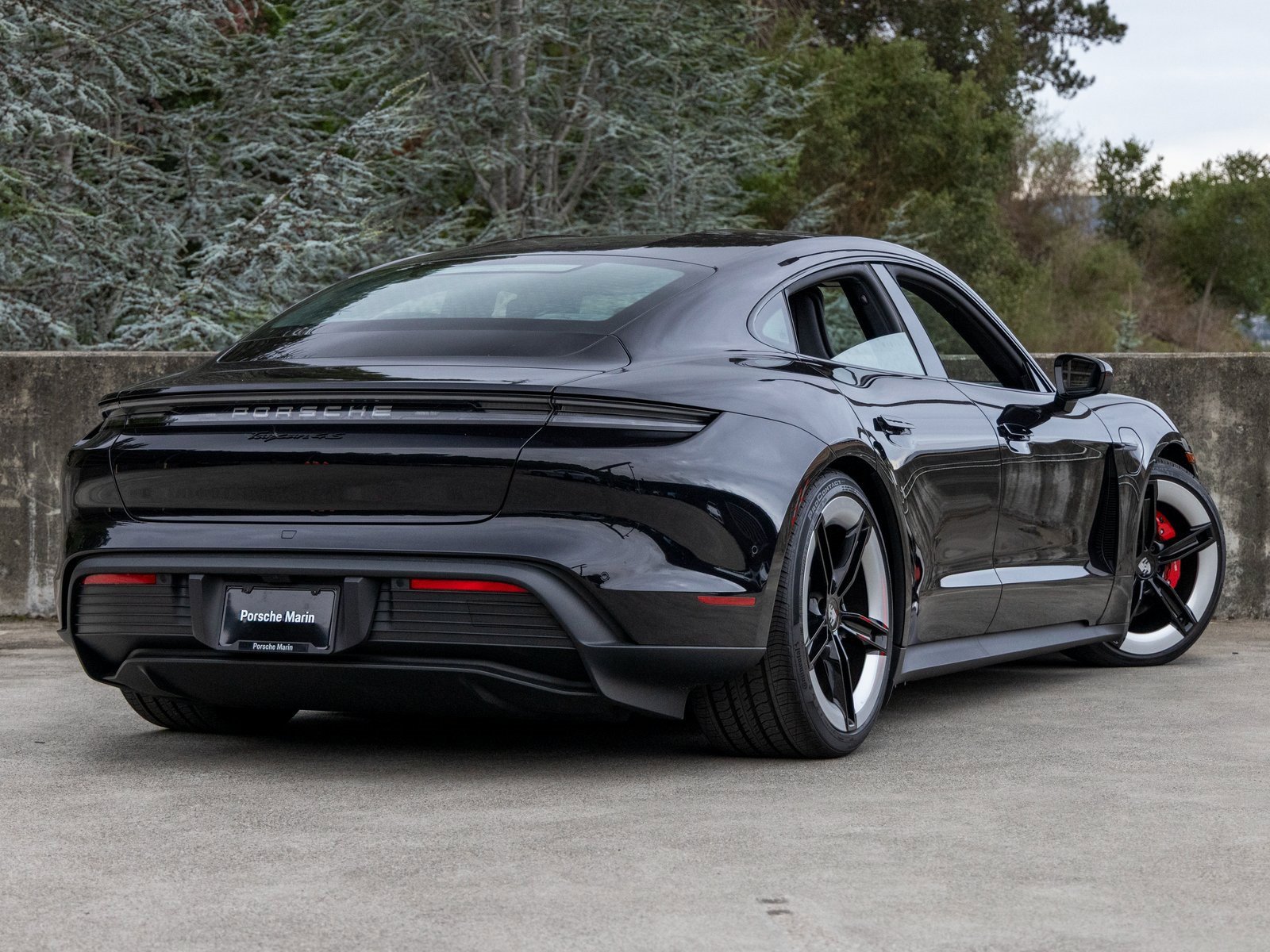 New 2025 Porsche Taycan 4S image 11