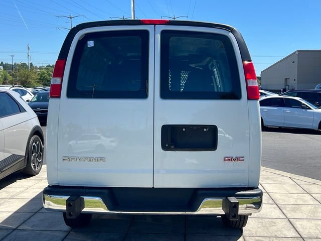 Used 2019 GMC Savana 2500 RWD image 8