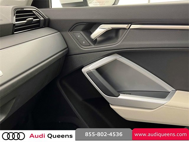 Used 2023 Audi Q3 2.0T Premium w/ Convenience Package image 38