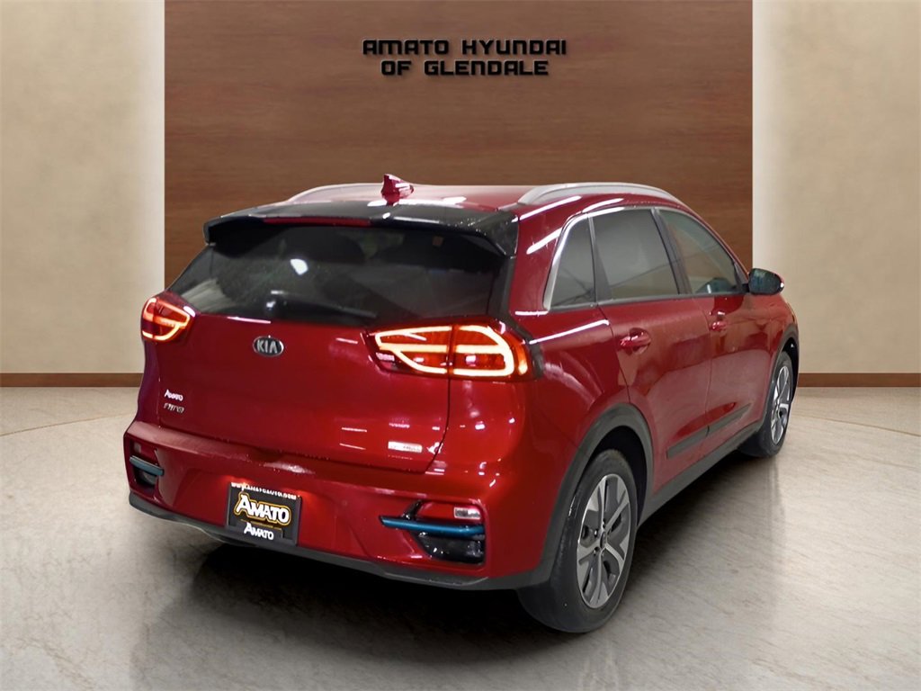 Used 2021 Kia Niro EX Premium w/ Cold Weather Package image 6