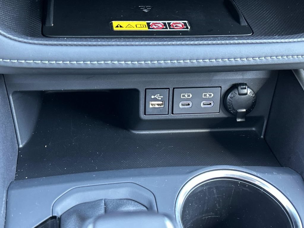 Used 2026 Toyota Highlander XLE AWD/4WD image 42