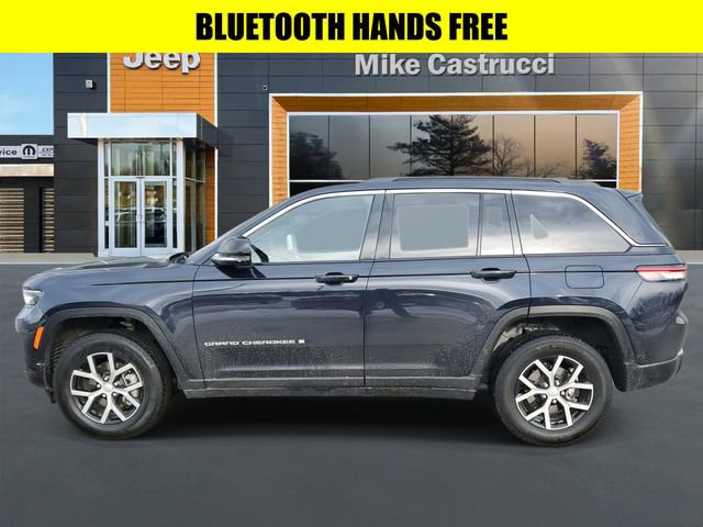 Certified 2024 Jeep Grand Cherokee Limited image 3