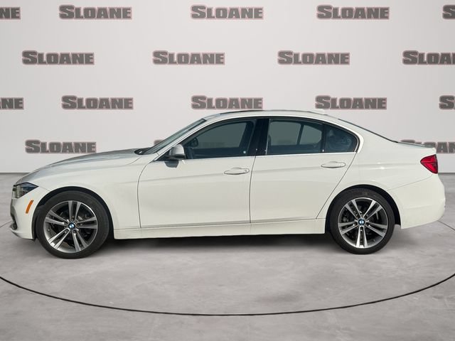 Used 2018 BMW 330i xDrive Sedan w/ Convenience Package AWD/4WD image 2
