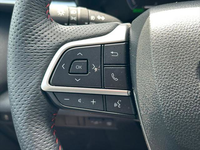 Certified 2025 Toyota Sienna XSE image 41