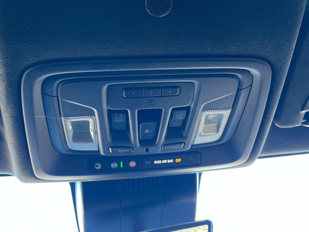 Used 2023 GMC Sierra 1500 Denali Ultimate image 49