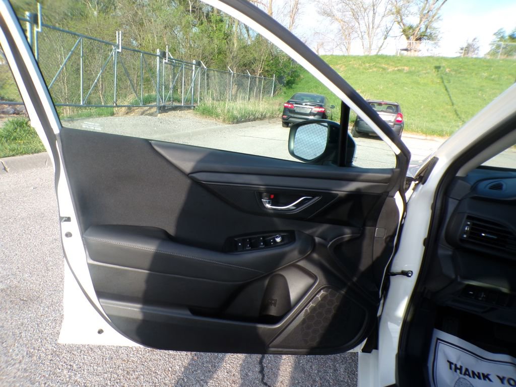 Used 2025 Subaru Legacy Premium w/ Popular Package #1A AWD/4WD image 14