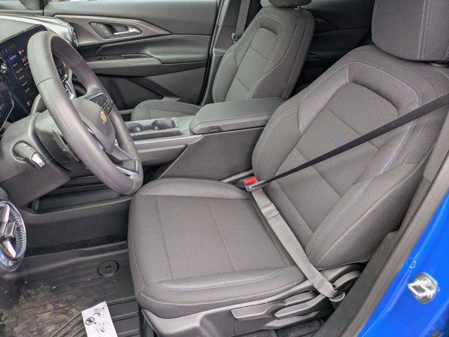 New 2026 Chevrolet Equinox EV LT FWD image 11