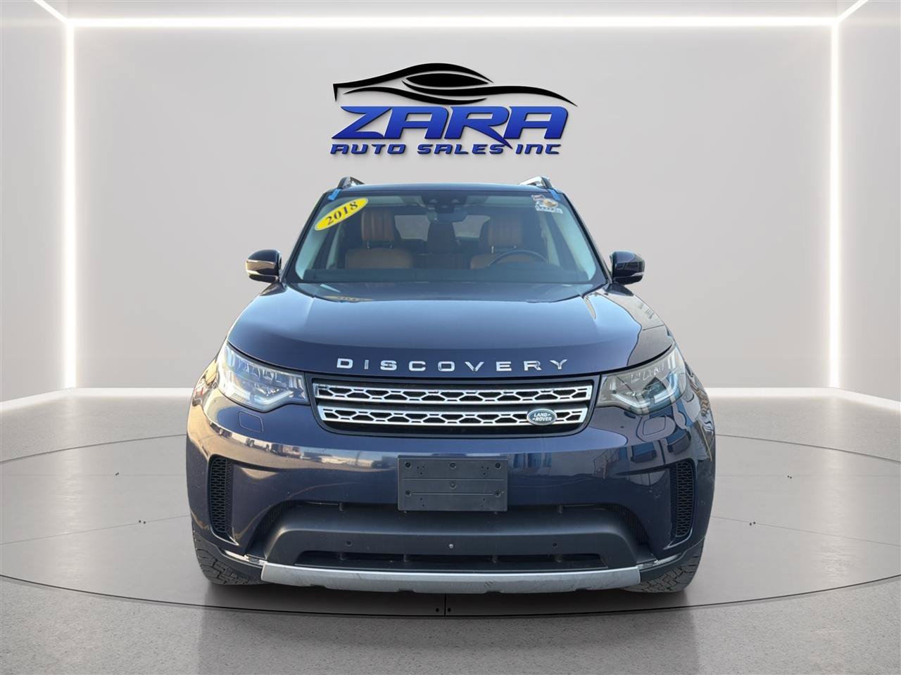 Used 2018 Land Rover Discovery HSE Luxury AWD/4WD image 2