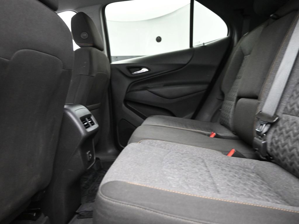 Used 2023 Chevrolet Equinox LT image 11