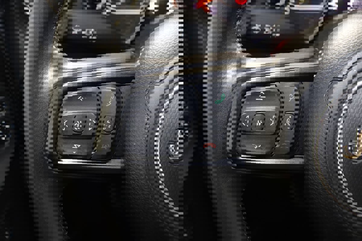 Used 2018 Jeep Wrangler Unlimited Sport S image 31