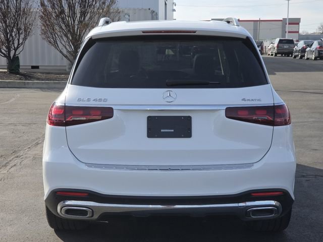Used 2024 Mercedes-Benz GLS 450 4MATIC image 27