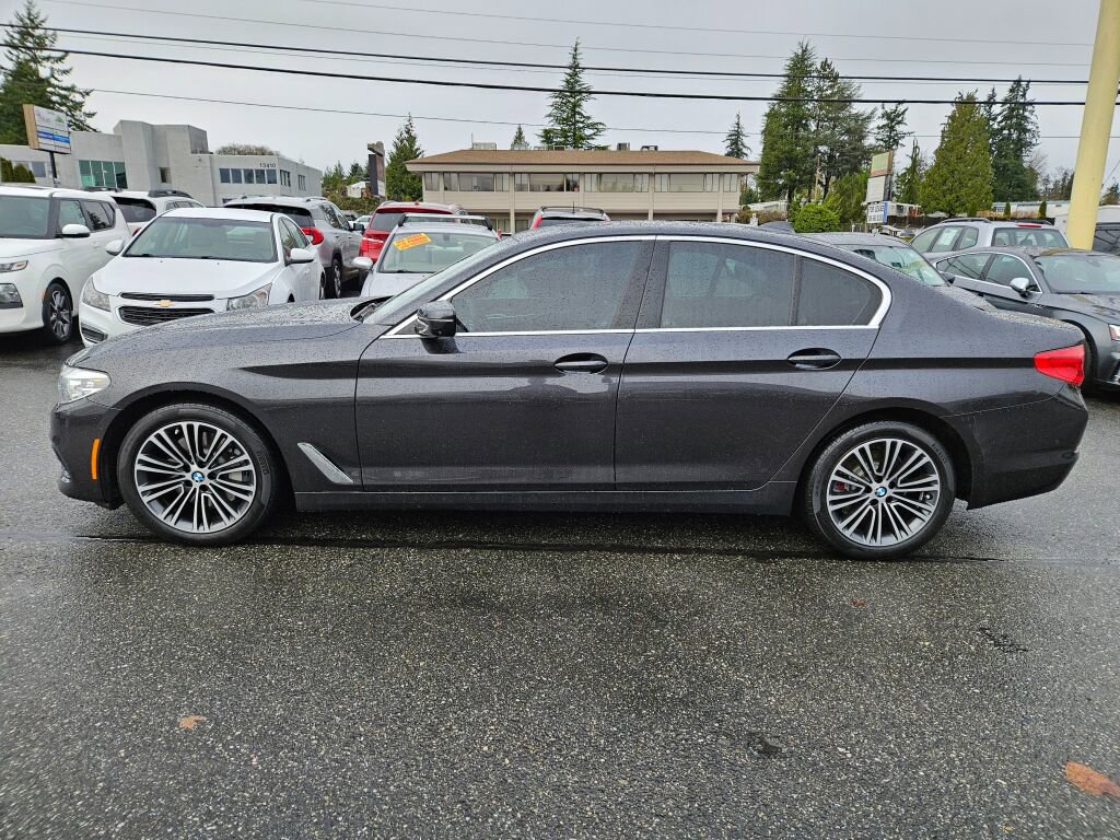Used 2020 BMW 530i xDrive w/ Convenience Package image 7