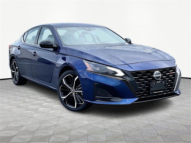 Used 2024 Nissan Altima 2.5 SR