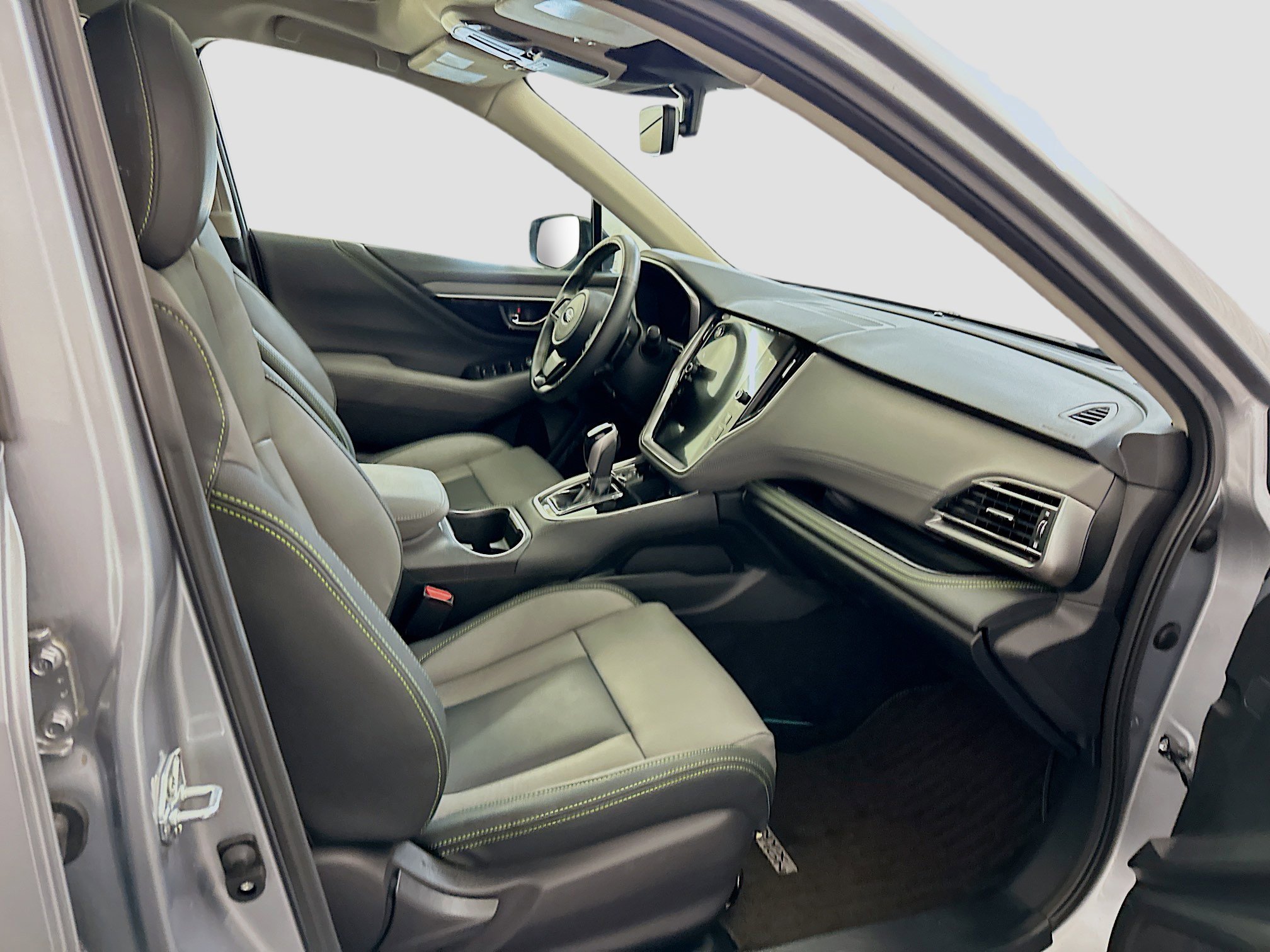 Used 2025 Subaru Outback Onyx Edition image 33