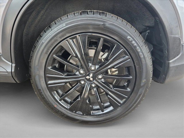Used 2020 Mitsubishi Eclipse Cross LE AWD/4WD image 23