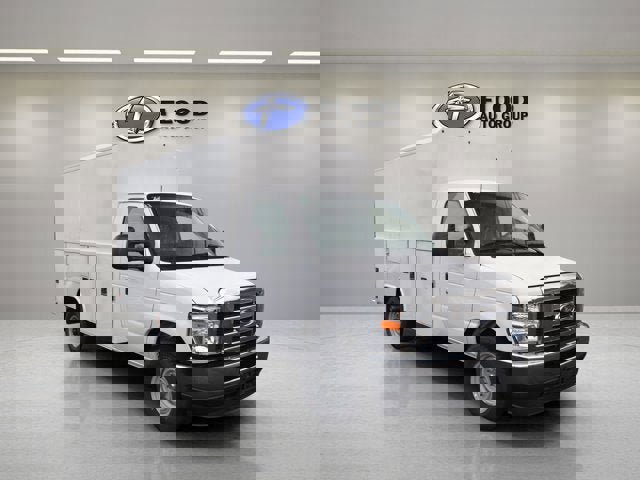 New 2025 Ford E-350 and Econoline 350 Super Duty w/ Power Equipment Group