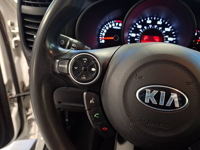 Used 2015 Kia Soul FWD image 20