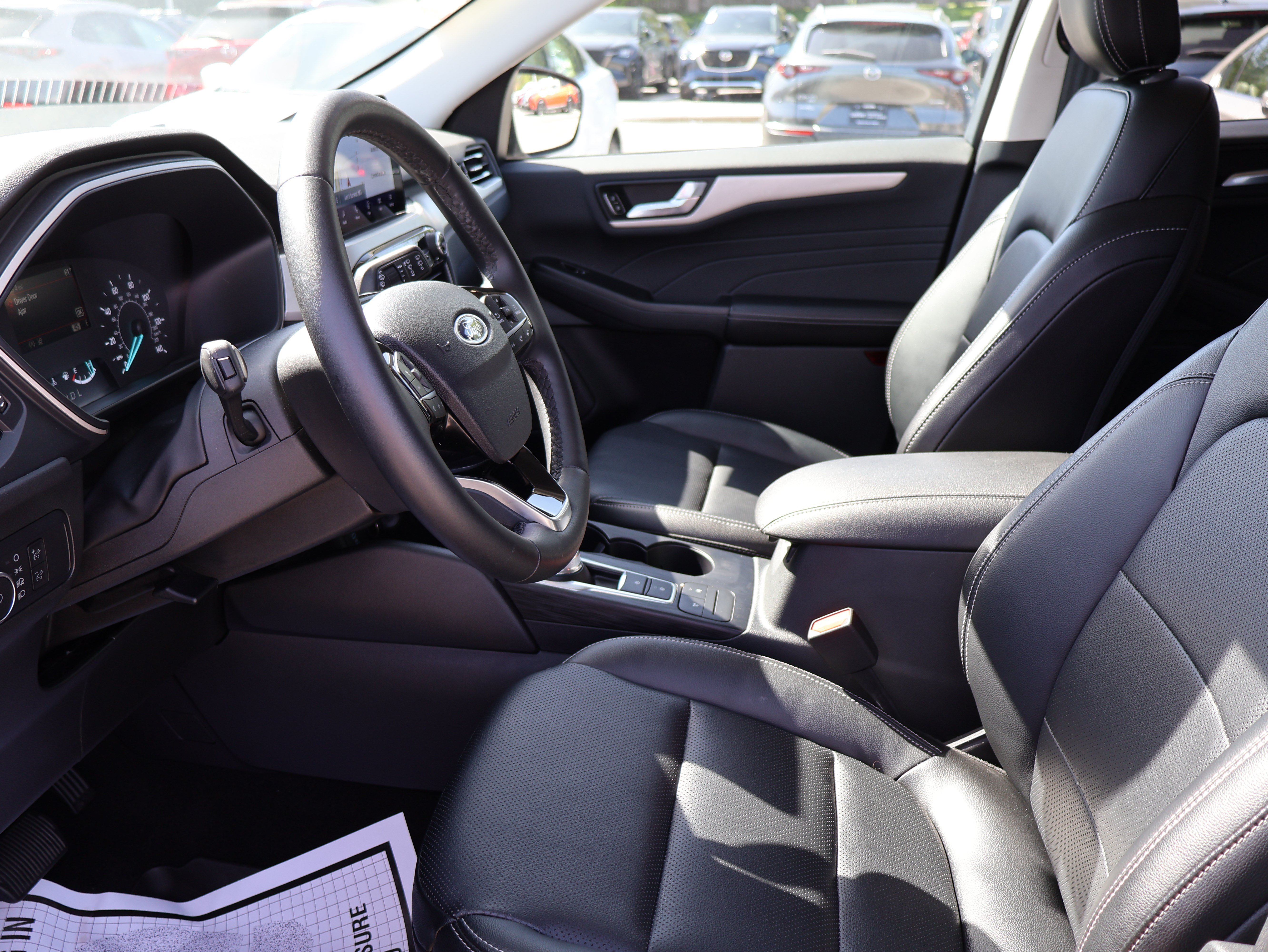 Used 2022 Ford Escape SEL AWD/4WD image 21
