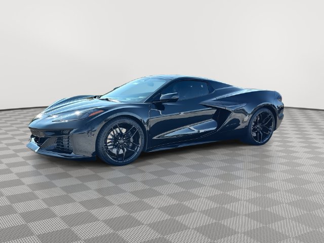 Used 2026 Chevrolet Corvette Z06 w/ Stealth Interior Trim Package RWD image 2