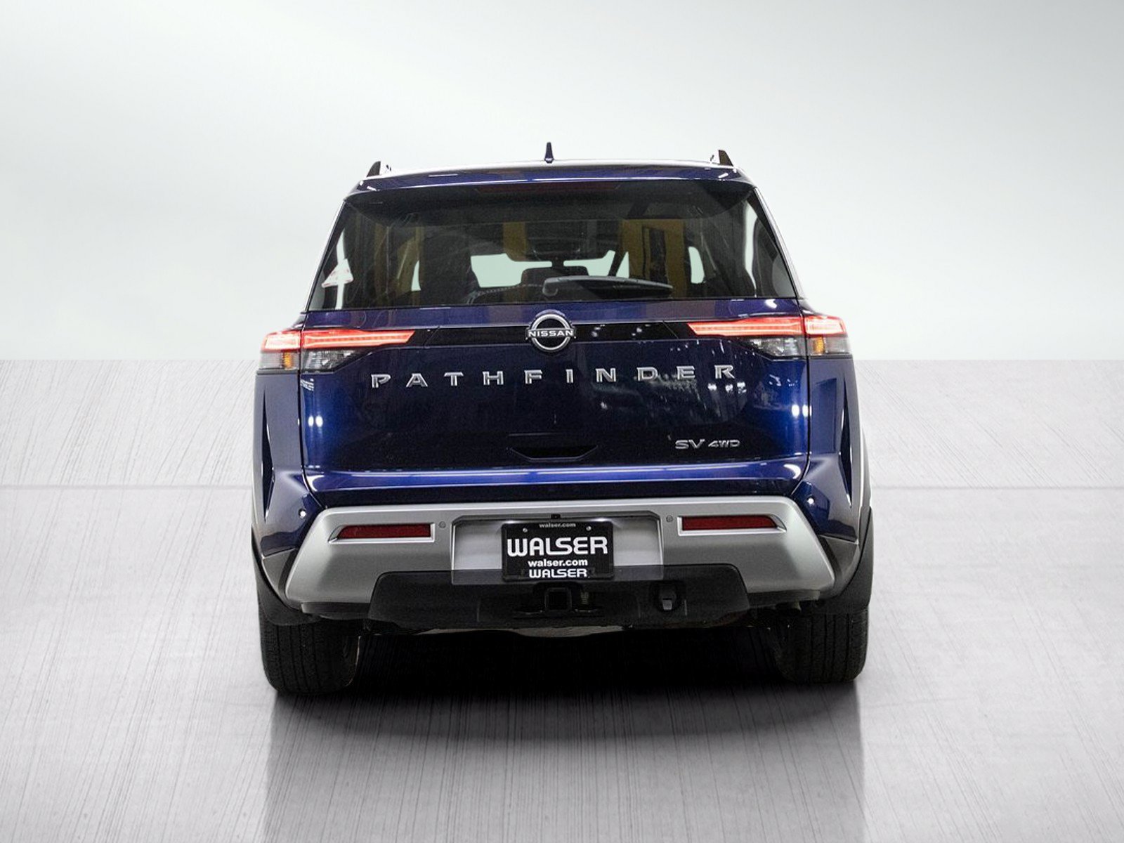 Used 2024 Nissan Pathfinder SV AWD/4WD image 5