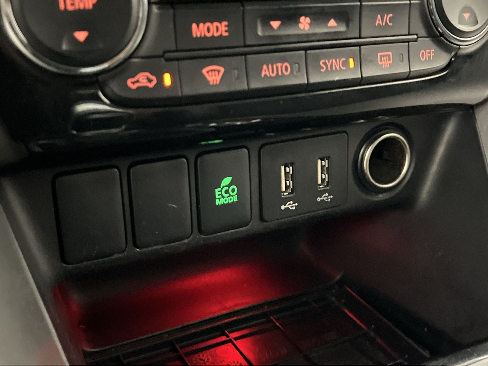 Used 2024 Mitsubishi Eclipse Cross SE AWD/4WD image 30