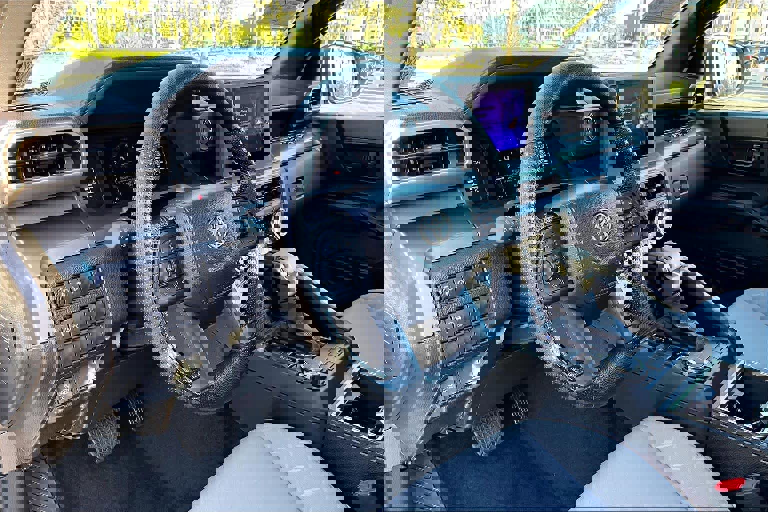 Used 2026 Toyota Tacoma SR5 image 16