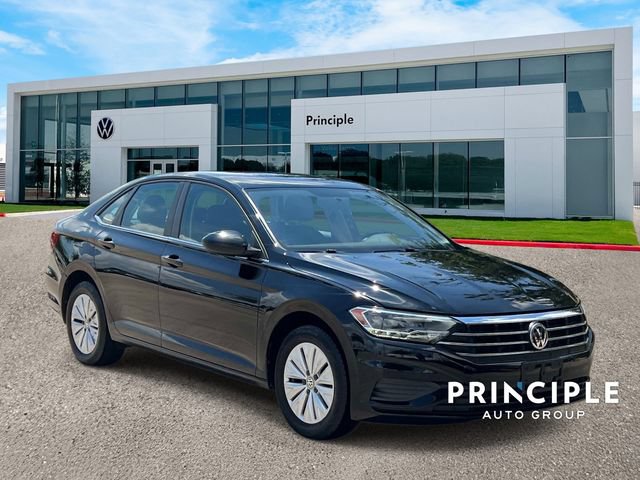 Used 2019 Volkswagen Jetta S w/ Driver Assistance Package FWD image 3