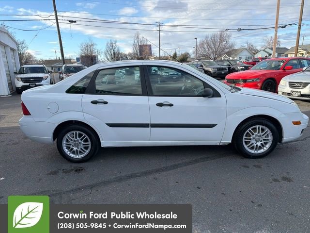 Used 2007 Ford Focus SES image 4