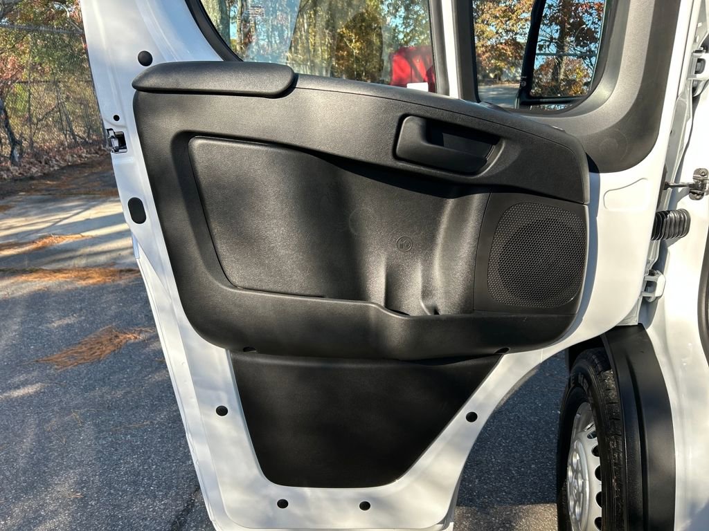 New 2026 RAM ProMaster 3500 w/ Cold Weather Group image 12