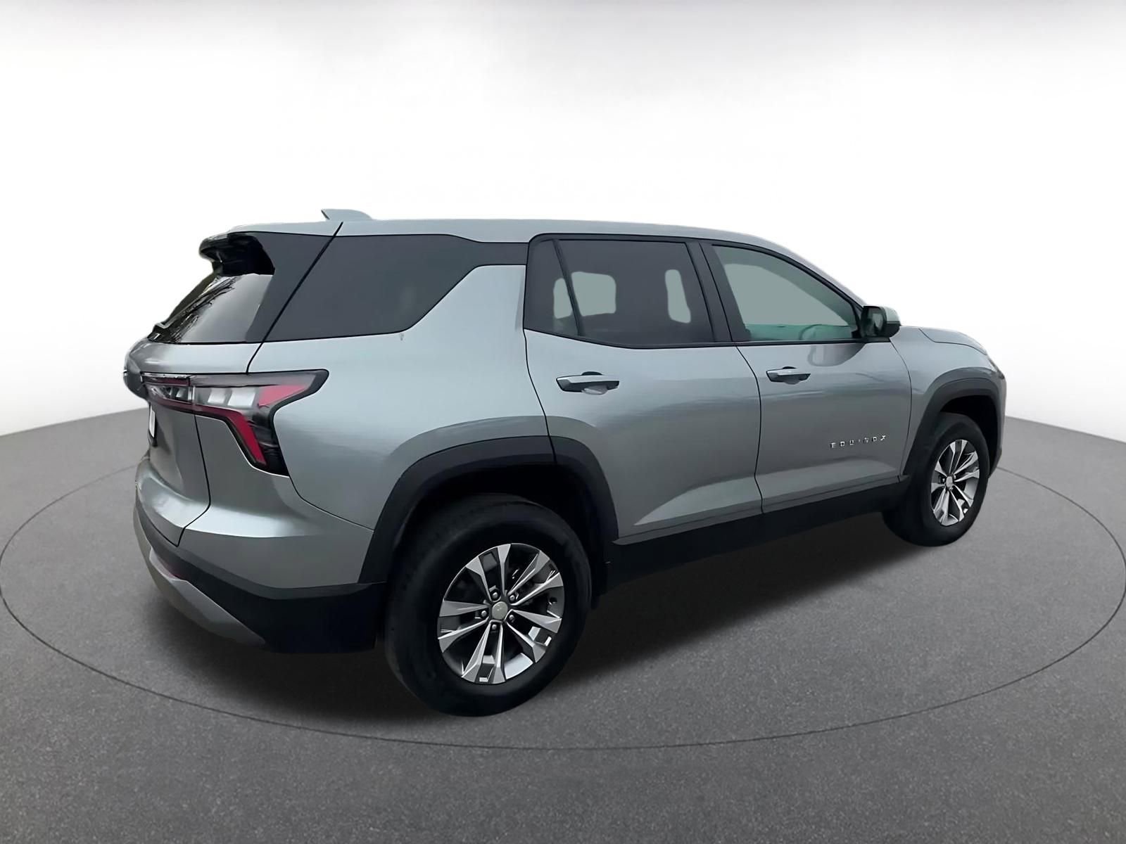 Used 2025 Chevrolet Equinox LT image 14