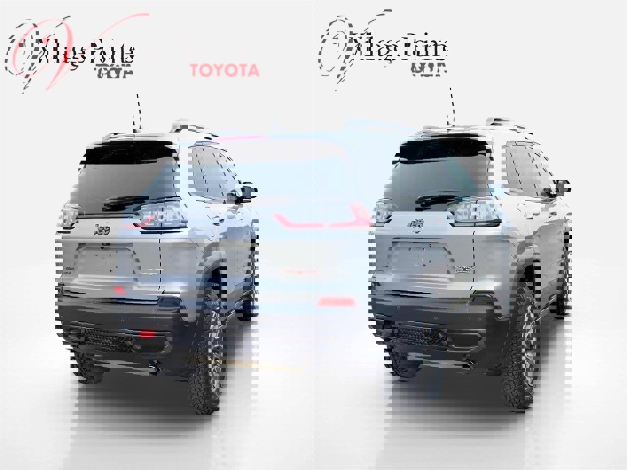 Used 2020 Jeep Cherokee Trailhawk w/ Cold Weather Group image 4