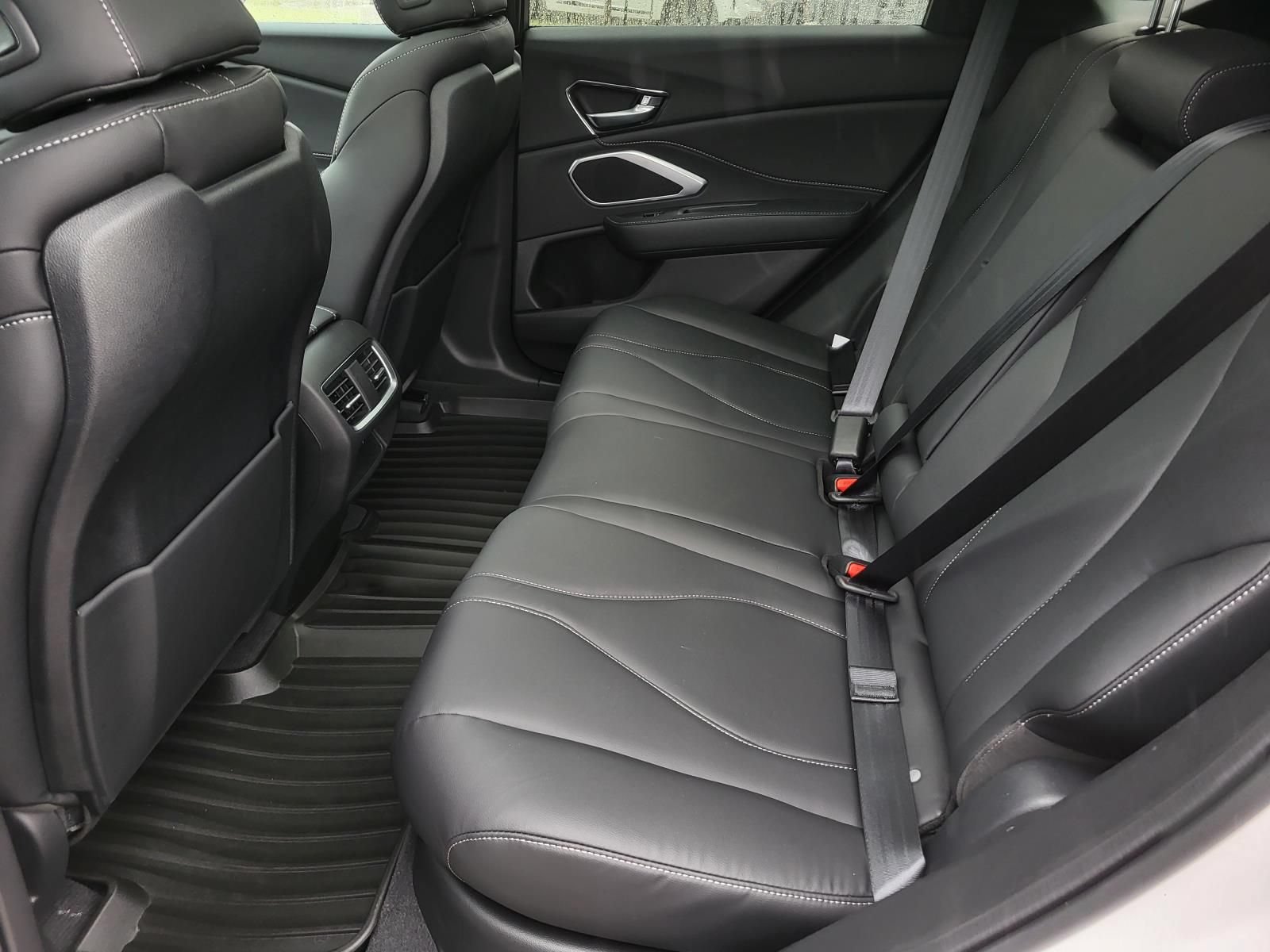 New 2026 Acura RDX SH-AWD image 13