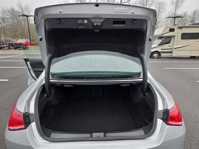 Used 2023 Mercedes-Benz CLA 250 4MATIC image 32