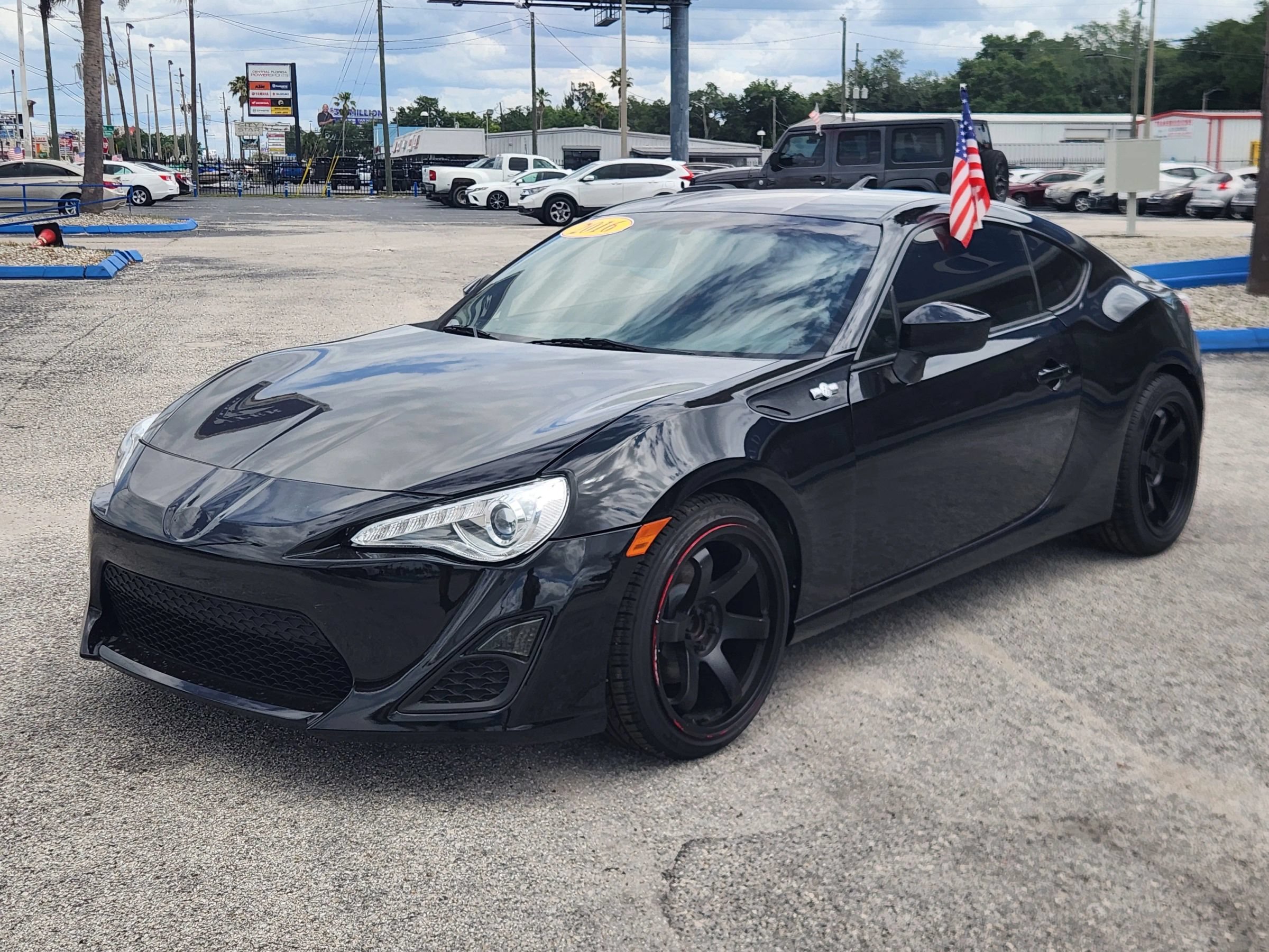 Used 2016 Scion FR-S RWD image 4