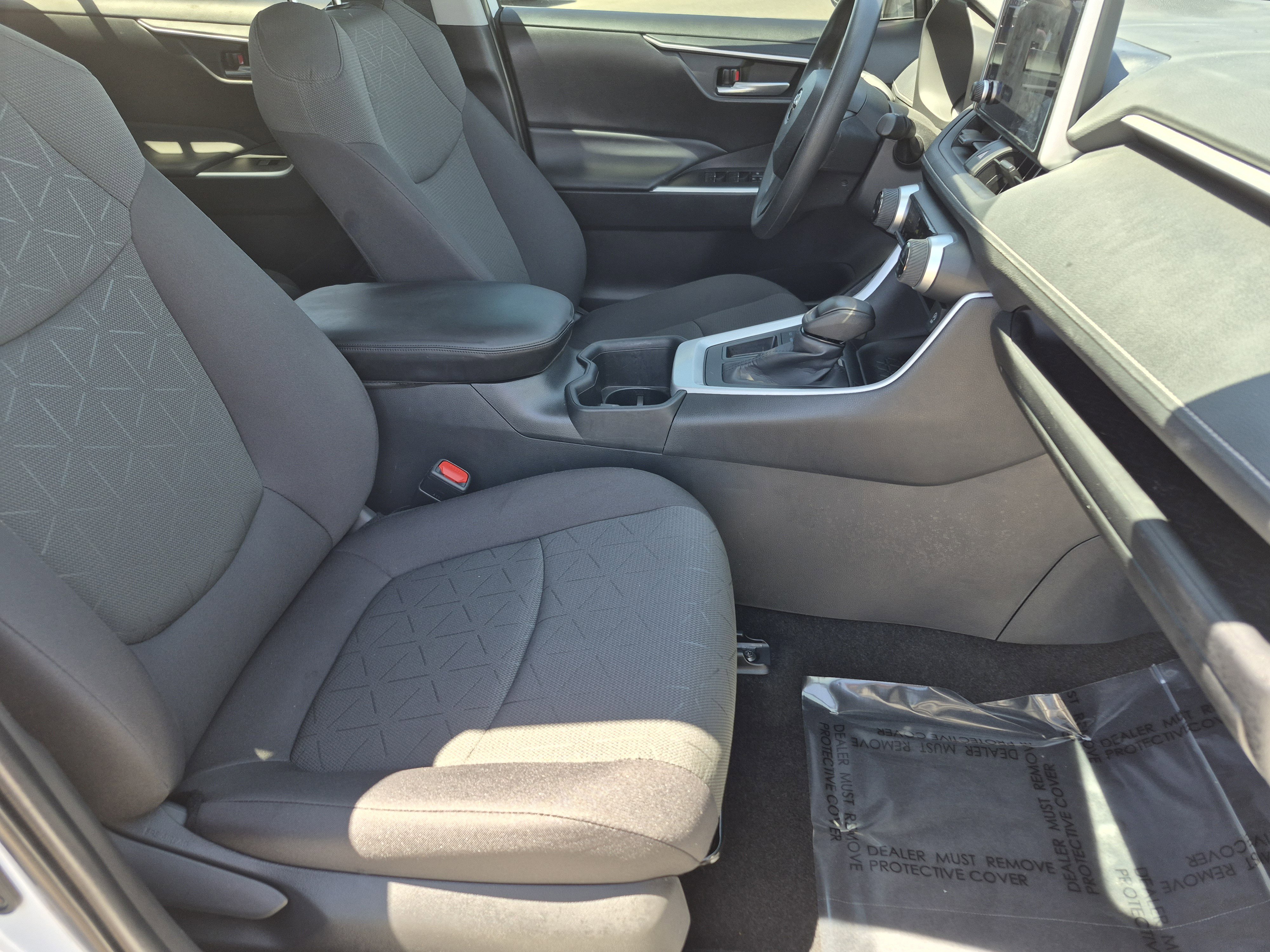 Certified 2024 Toyota RAV4 XLE FWD image 23